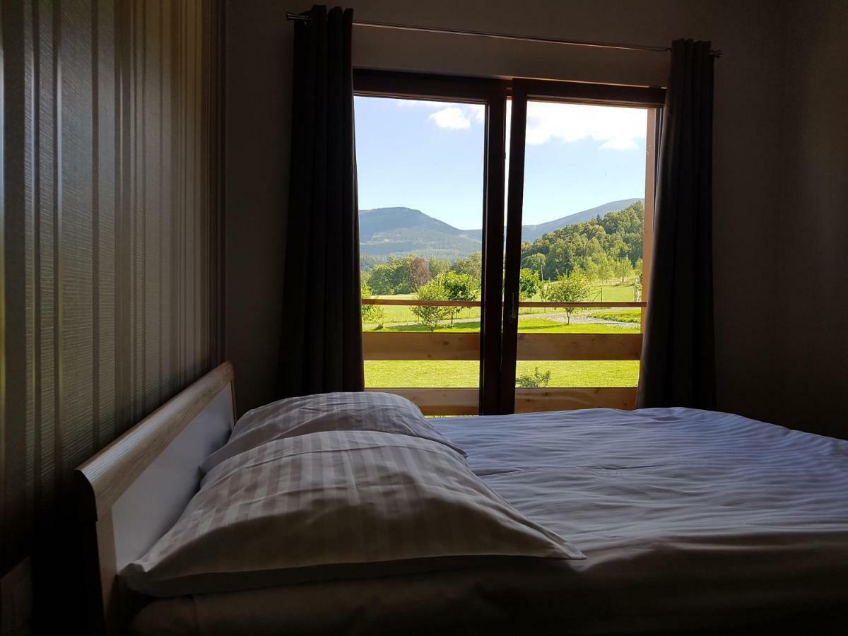 B&B Dom Z Bali Miłków 外观 照片